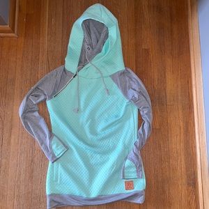 Mindy Mae’s Market double hood sweatshirt; size medium